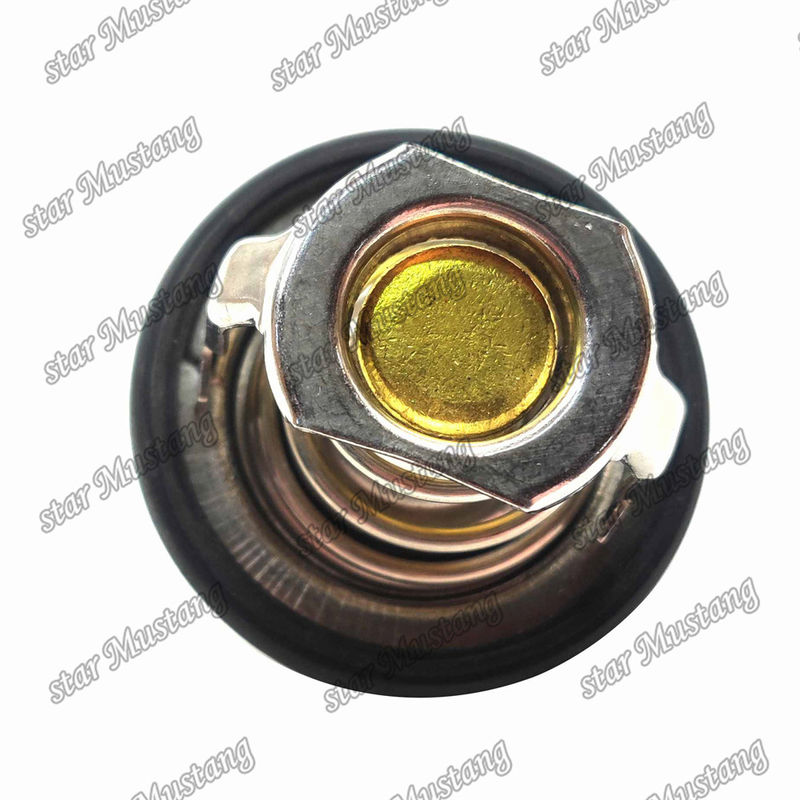 El termostato D782 D722 D902 D1105 V1505 V1902 82°C 15321-73014 1E401-73010 Parte del motor