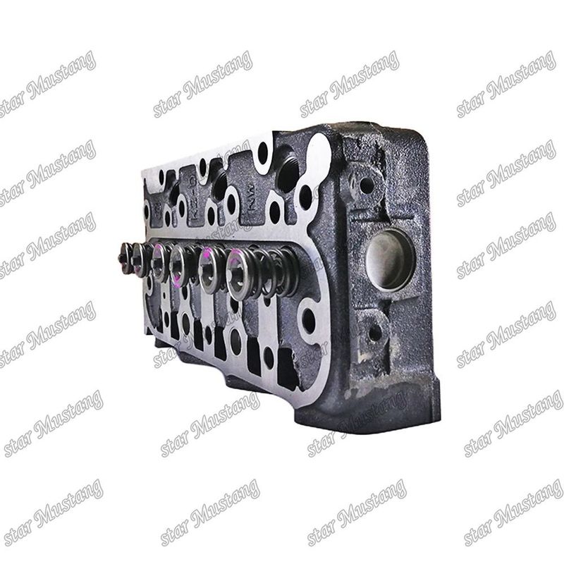 Ensamblaje de cabeza de cilindro D1105 1G053-03040 1G065-03044 16032-03042 16261-03040 Adecuado para piezas de repuesto de motores Kubota