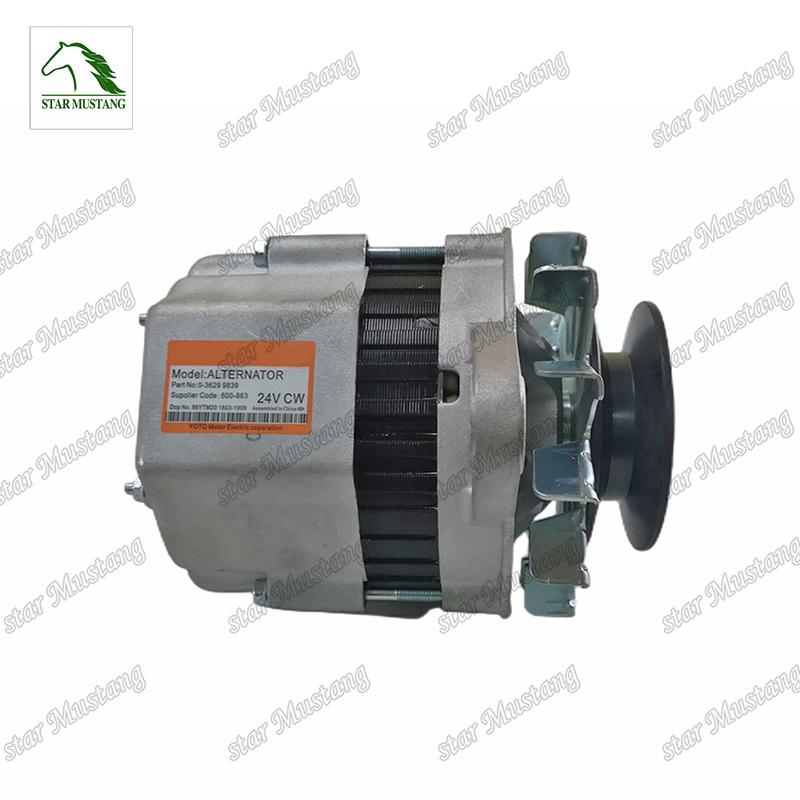 Alternador de motor diésel original 4D95 PC60-5 24V 30A 600-821-3850